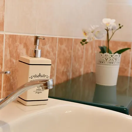 Nad Zlatym Potokem Apartment *