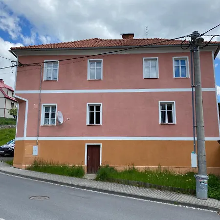 Apartment Nad Zlatym Potokem Kasperske Hory